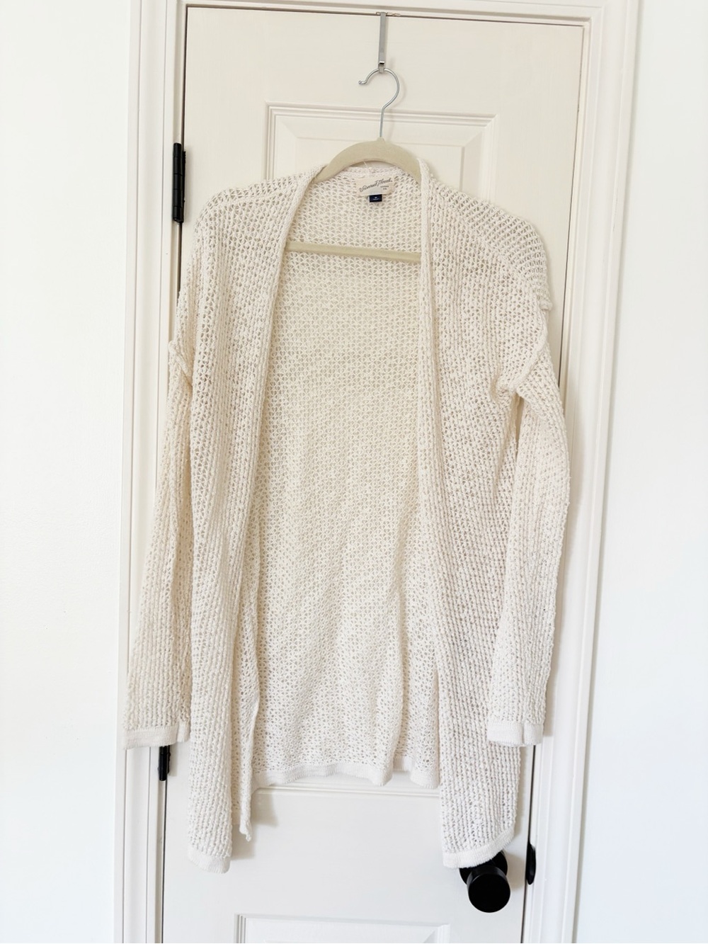 Universal thread medium cream cardigan open knit cardigan